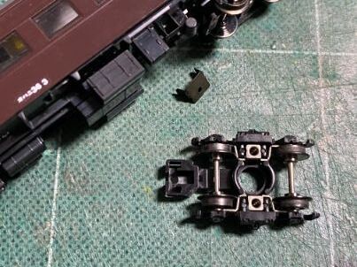 積み鉄2-5（旧型客車カプラー交換1）: TYPESの鉄道日記