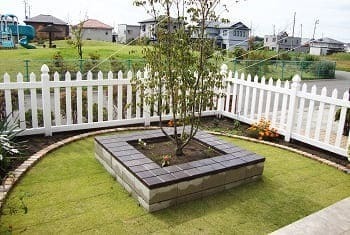 woodfence.jpg